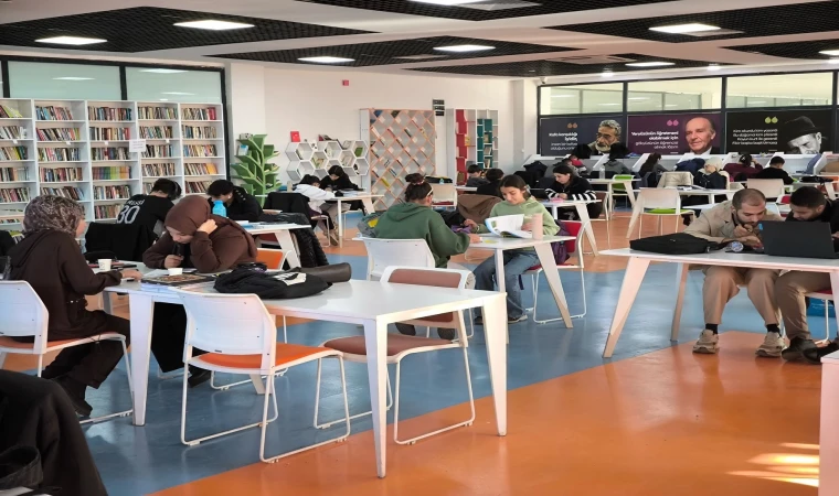 Yeşilyurt’ta Gençlerin Buluşma Noktası Çilesiz Kütüphanesi