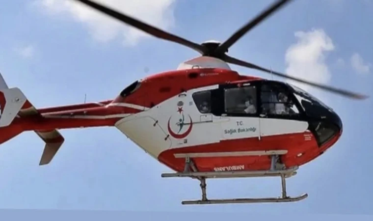 Ambulans Helikopter Kalp Krizi Geçiren Hasta İçin Havalandı