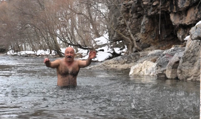 Arapgir’de Dondurucu Soğuklara Meydan Okuyor!