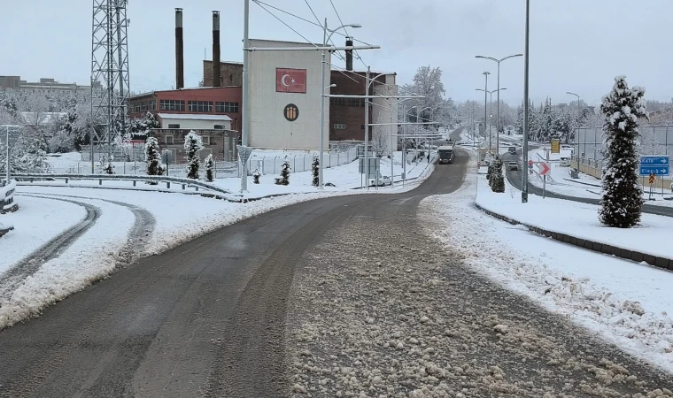 Malatya’da 109 Mahalle Karla Mücadele Çalışması Sürüyor