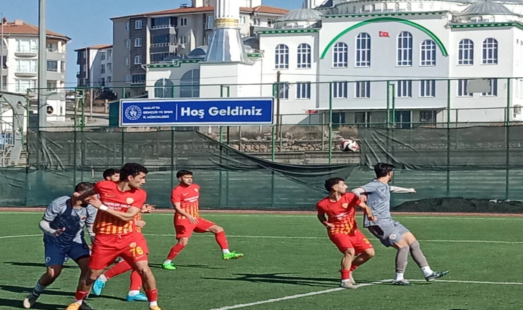 Malatyaspor Evinde Farklı Mağlup 1-5