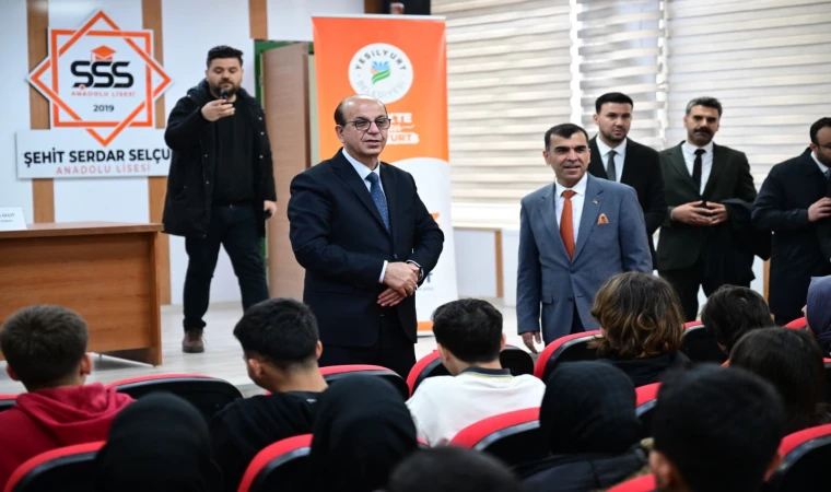 Başkan Geçit’ten Öğrencilere Öğüt