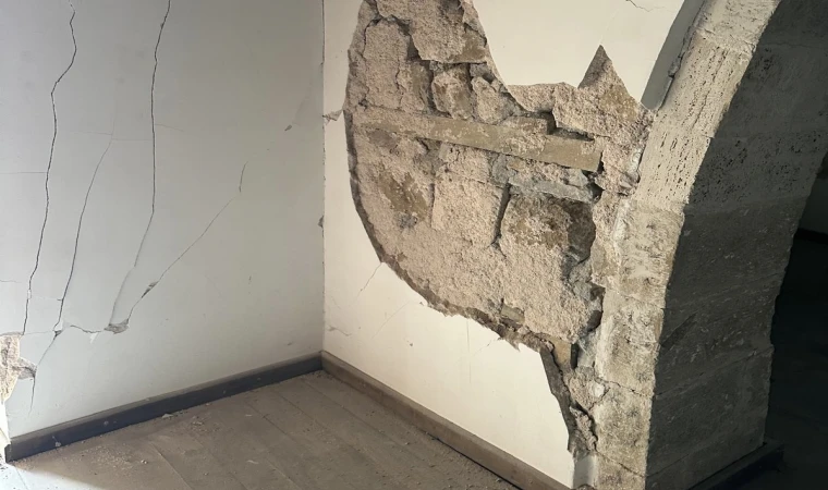 Malatya’da Tarihi Caminin Kaderine Terk Edilmesine Tepki