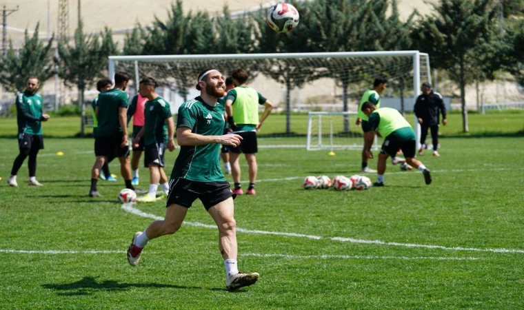 Kritik Maçta Yeşilyurtspor Galibiyet Peşinde!