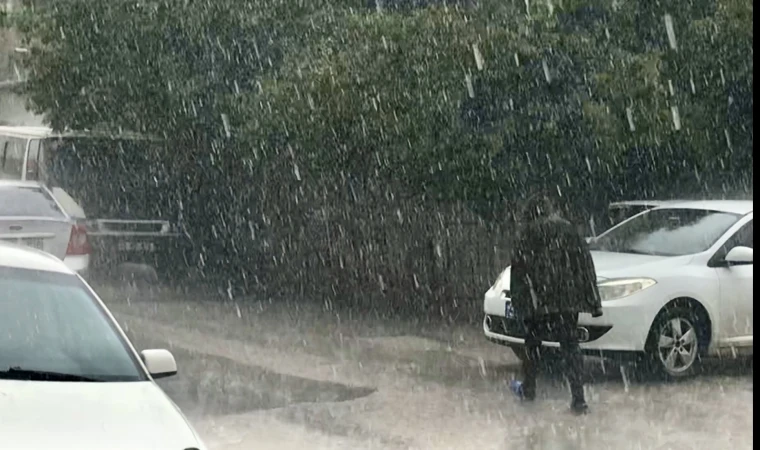Malatya’da Sağanak Yağmur Kısa Süreliğine Etkili Oldu