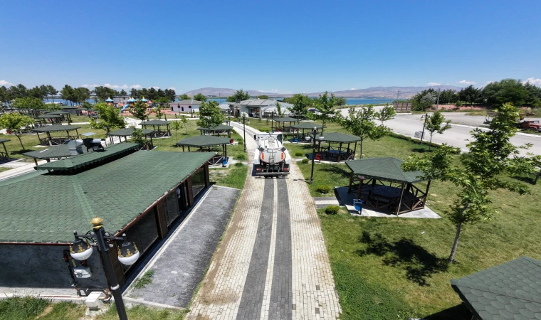 Malatya’da Kırkgöz Sahil Parkı’nda Yaz Temizliği