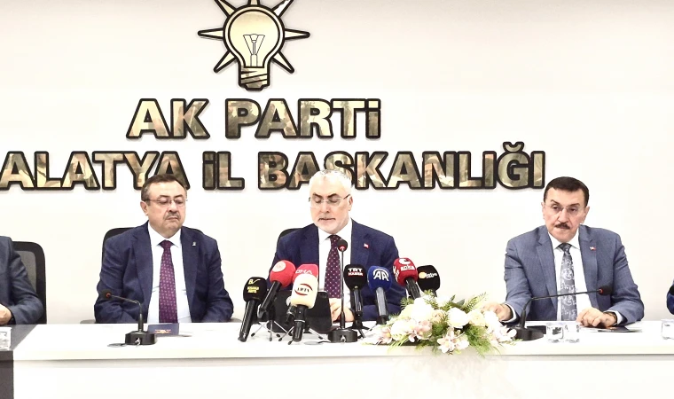 Bakan Işıkhan, Masa ve Sahada Rota Çizen Güçlü Bir Türkiye Var”