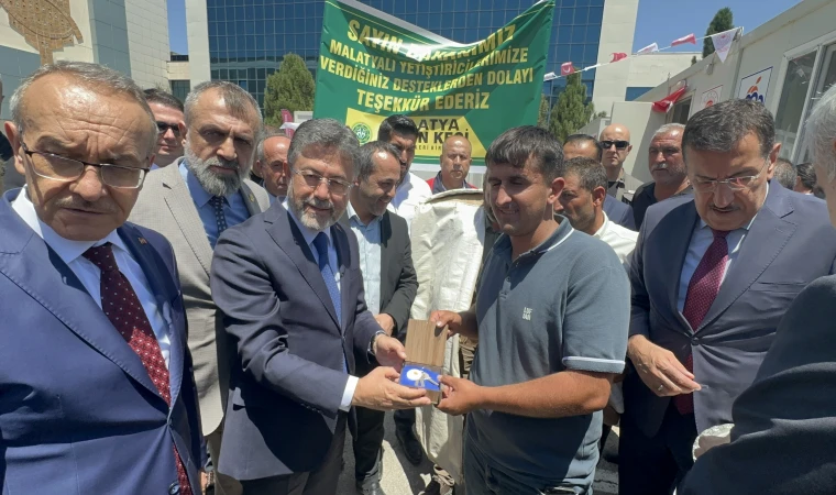 Bakan Yumaklı’dan Çoban Evi Anahtar Teslimi