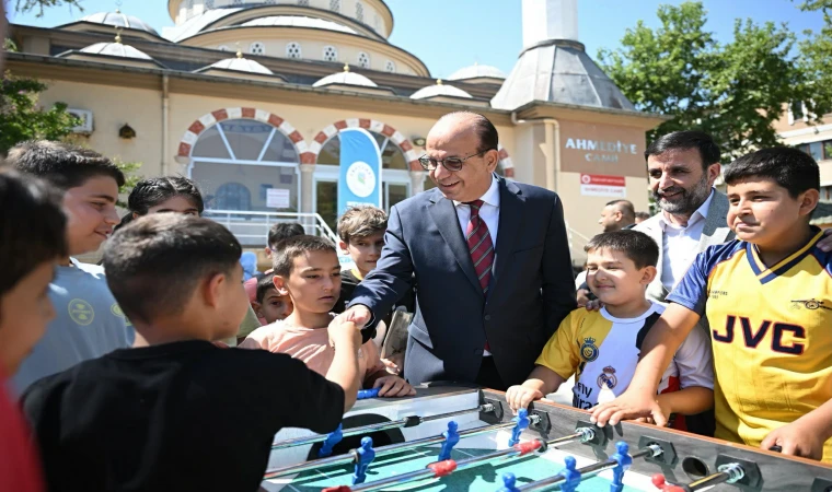 Başkan Geçit, Çocukların Neşesine Ortak Oldu