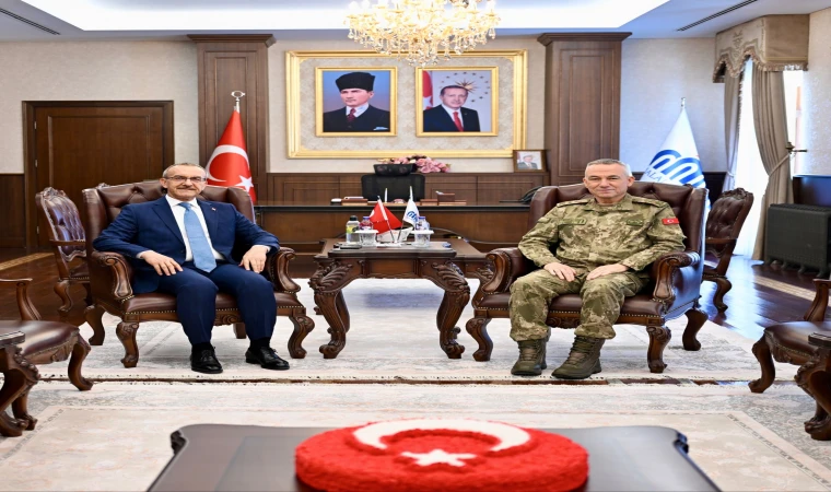 2’nci Ordu Komutanı Yaralı’dan Vali Yavuz’a Ziyaret