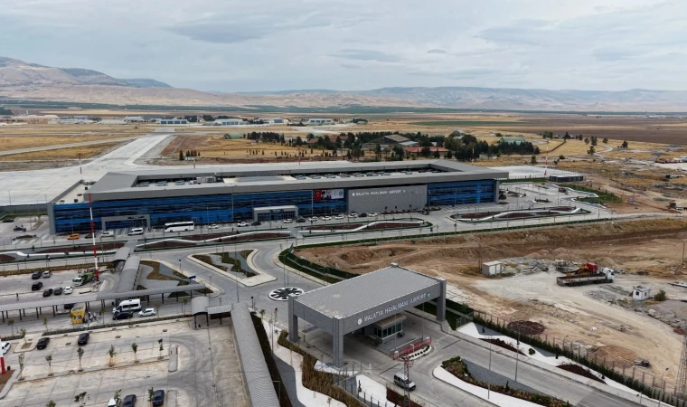 Malatya Havalimanı’nda Yeni Terminal Binası Hizmete Açıldı