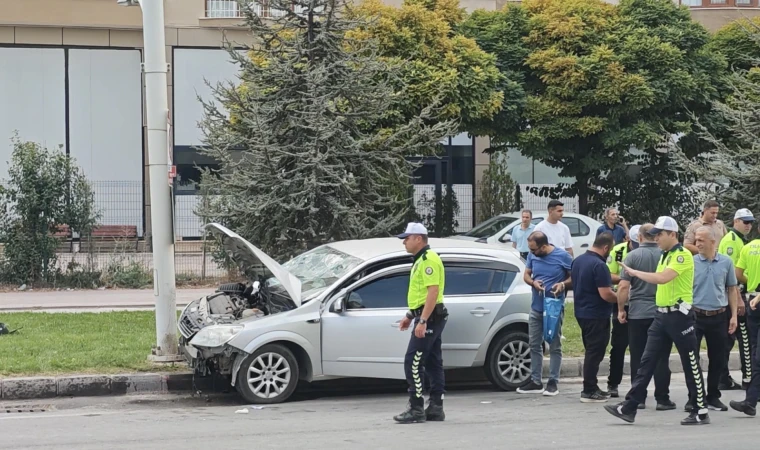 Malatya’da Trafik Kazası; 2’si Çocuk 4 Yaralı