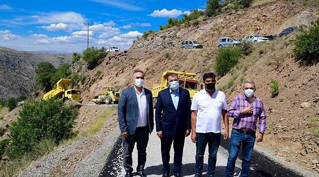  Akça Mahallesi İlk Kez Asfalt Yolla Tanıştı