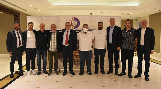 Sadıkoğlu, Malatyalı İş İnsanlarıyla Bir araya Geldi