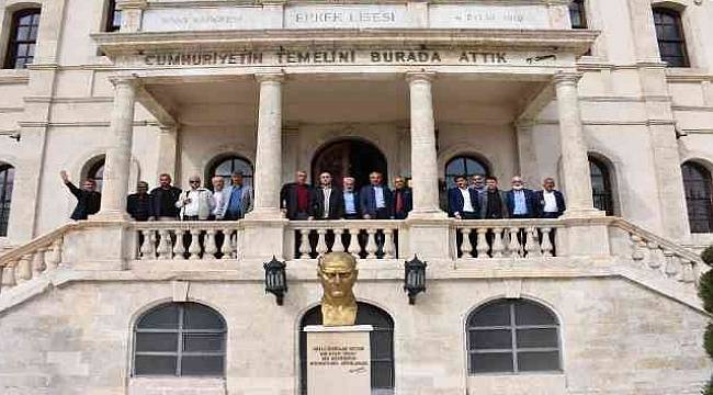 Yeşilyurt Muhtarları Sivas'ta Kampa Girdi