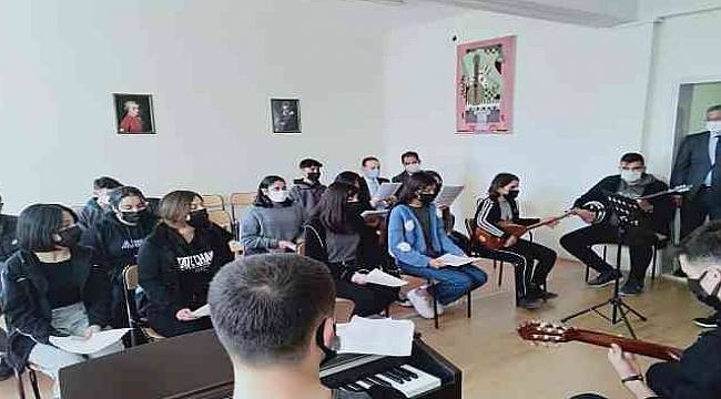 Yeşilyurt'ta Liseye Covid 19 Denetimi