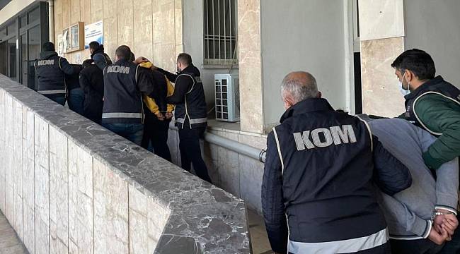 Gasp Ve Tehditten 2 Tutuklama