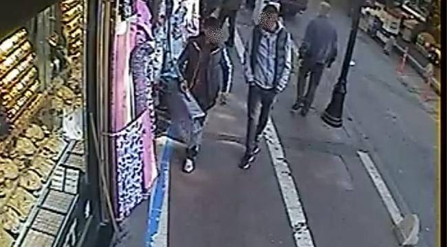 Kanepe Örtüsü Çaldı Kameralara Yakalandı