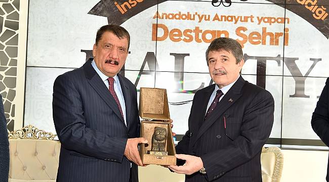  Gürkan,Malatya’yı Mazisine Layık İstikbale Hazırlıyoruz.
