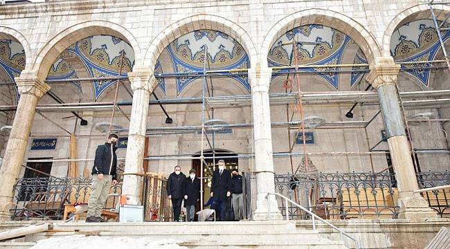 Vali Baruş, Tadilattaki Yeni Camiyi İnceledi