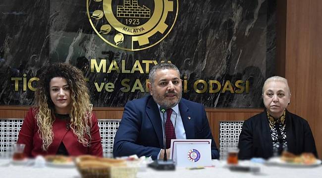 “Kadınların İş Dünyasında Olmasına İhtiyacımız Var”