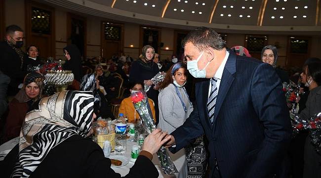 Malatya'da Kadınlar 8 Mart Etkinliğinde Buluştu