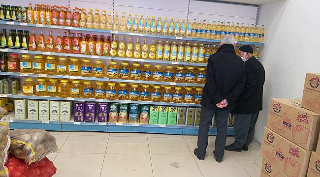 Malatya Esenlik'te Ayçiçek Yağı Satışlarında Aksama Yoktur