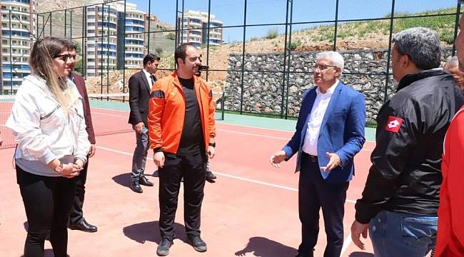  Battalgazi’deki Spor Sahaları Cuma Günü Açılıyor
