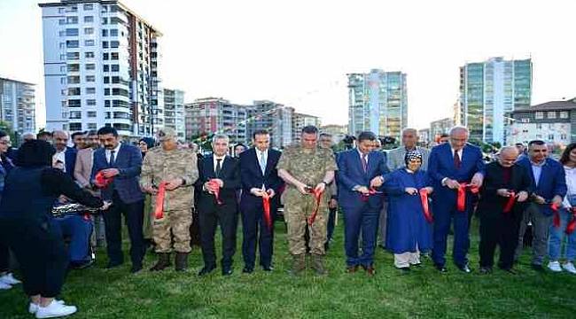 Yeşilyurt'ta Şehit Semih Özbey Parkı Açıldı