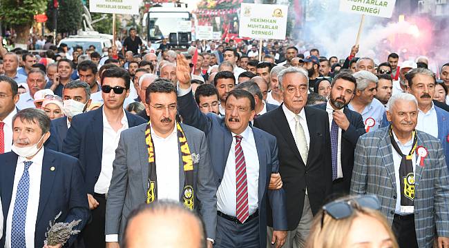 Malatya'da Tarihi Kortej Yürüyüşü 