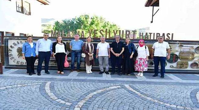 Yeşilyurt'ta Tarihi Konaklara Tam Not 