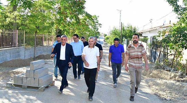 Çınar, Kaldırım ve Yol Yenileme Hizmetlerini İnceledi