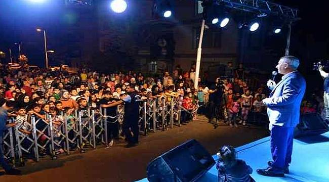 Yeşilyurt'ta Çocuk Şenliğine Yoğun İlgi 