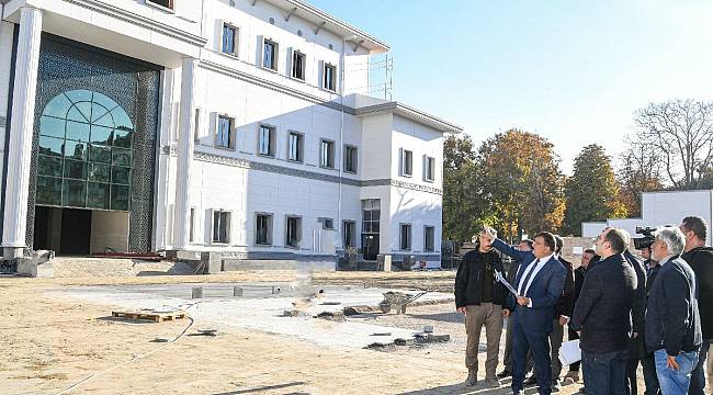 Başkan Gürkan Millet Kütüphanesini İnceledi