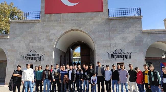  Öğrenciler, Battalgazi’ye Hayran Kaldı
