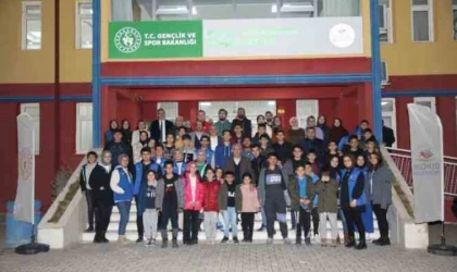 Gençlerden Güder'e Coşkulu Karşılama