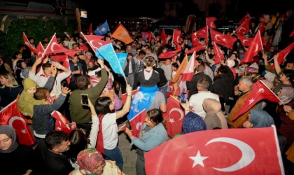 Malatya’da Recep Tayyip Erdoğan, Zaferi Coşku İle Kutlanıyor