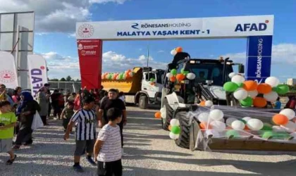 Yeşilyurt’ta Çocuklara Bayram Öncesi Moral