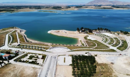 Malatya’nın Deniz Sahili Açılış İçin Gün Sayıyor