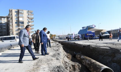 Malatya Büyükşehir'de Alt Yapı Çalışmaları Devam Ediyor