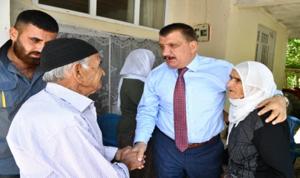 Gürkan,Yaşlılarımız Her Zaman Baştacımızdır
