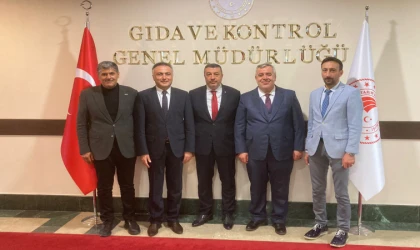 Başkan Özcan, Ankara'da Kayısı Çekirdeği İçin Destek İstedi