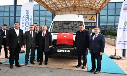 Başkan Gürkan'dan TÖTM'e Anlamlı Hediye