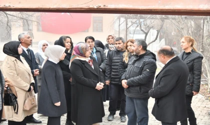 Yazıcı'dan Şehit Emre Taşkın'nın Ailesine Ziyaret