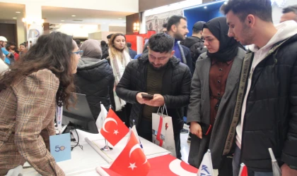 Kariyer Fuarında Fırat EDAŞ Standına Büyük İlgi