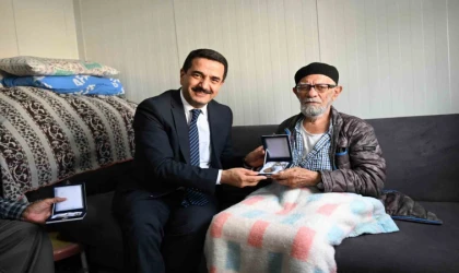 Başkan Taşkın’dan 107 Yaşındaki Hamit Amca’ya Ziyaret