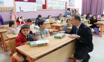Başkan Karademir’den Öğrencilere Karne Morali
