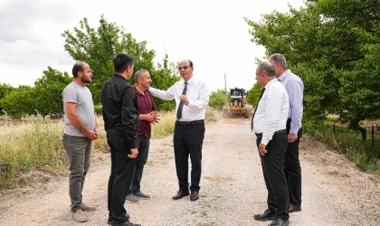 Başkan Geçit, Kırsal Mahallelerin Yollarını Mercek Altına Aldı