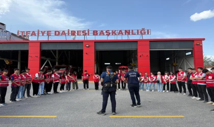 Malatya’da Genç Kızılay Ekibine Afet ve Yangın Eğitimi