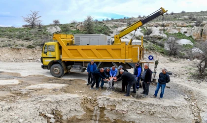 Malatya Büyükşehir, O Mahallenin Yarım Asırlık Su Sorununu Çözdü